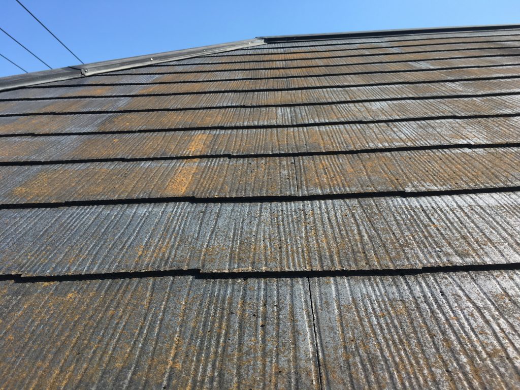 現場調査ーコロニアル屋根 | 山本塗装